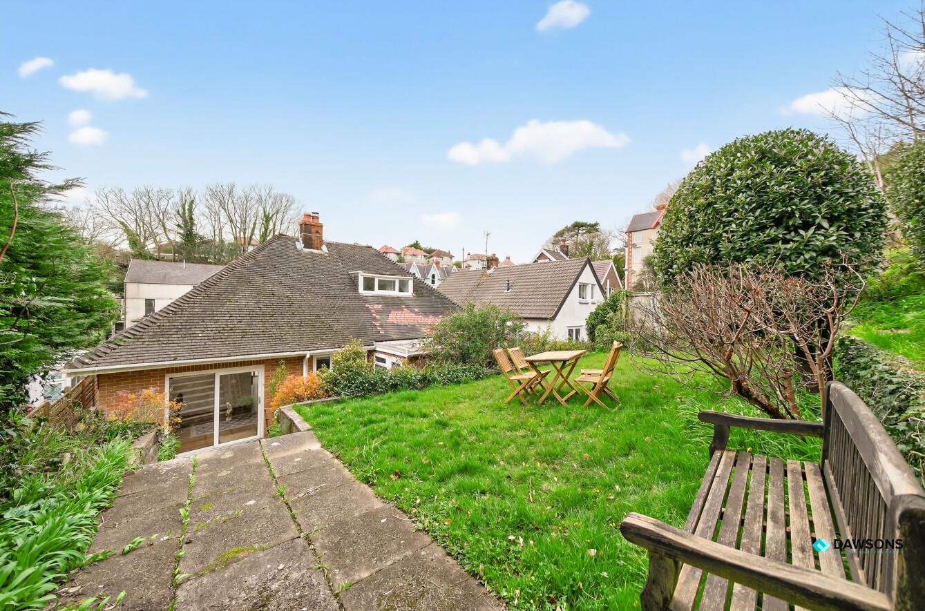 Rotherslade Road, Langland, Swansea, SA3 4QW